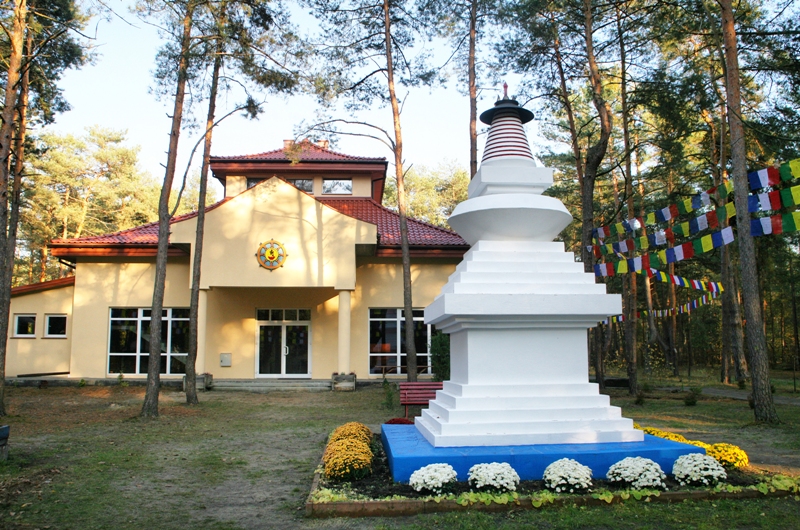 Gompa i Stupa w Wildze